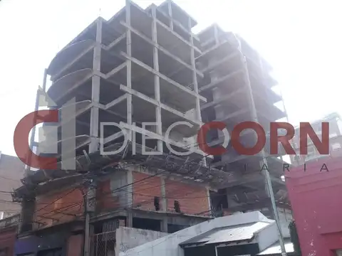 VENDE 45 DEPTOS  CENTRO NTE. LOSA 15 PISOS 2 CPS. DE 2600 M