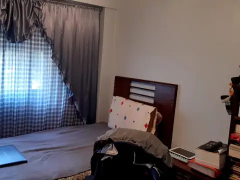 DEPTO DE 3 AMB CON BALCON Y ESPACIO GUARDACOCHE