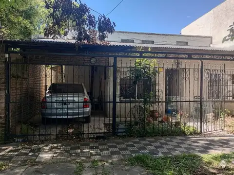 VENTA CASA EN FISHERTON DE 3 DORMITORIOS