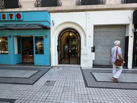 Local en Venta 45 años