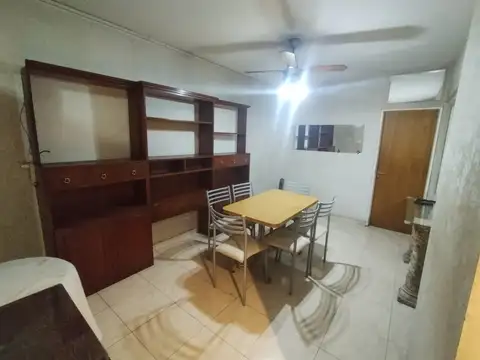 ALQUILA PARTAMENTO 2 AMB CON PATIO Y BALCON AL FRENTE, SOBRE AV. DIAZ VELEZ