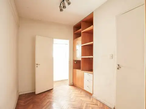 Departamento en Venta en Botanico, USD 148.000