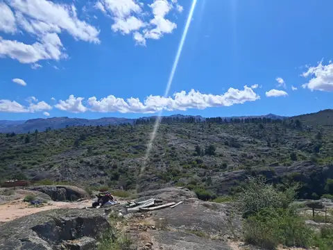 Terreno de 7935m2. La Cumbrecita.