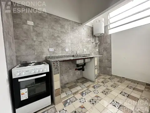 Depto Tipo Casa 2 ambientes con 1 baño