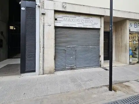 Emilio De Alvear 700, Piso 0
