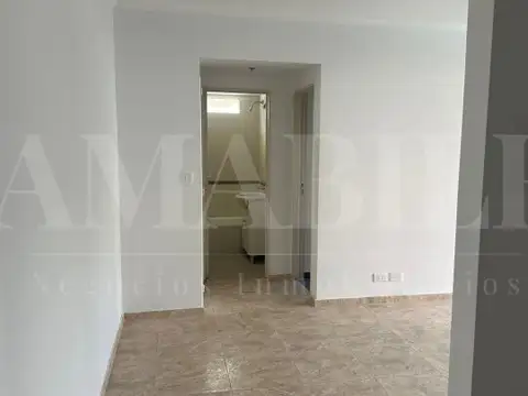 Avenida Monroe 3400, Piso 1