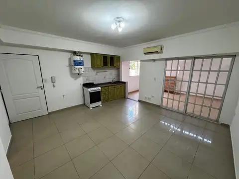 ALQUILER PH 3 AMBIENTES 1º PISO - MATADEROS