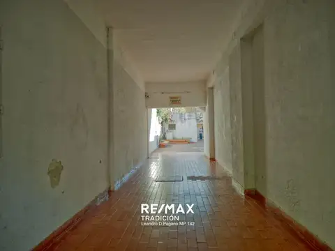 EDIFICIO CENTRICO EN VENTA C/ LOCALES COMERCIALES