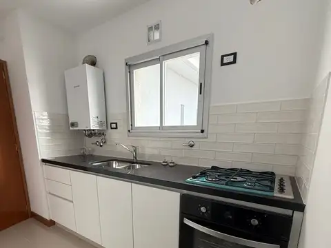 Departamento en Alquiler en La Plata [Cod: 7450-231]