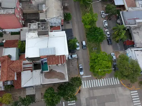 Venta | Importante inmueble sobre esquina | Rentabilidad asegurada.