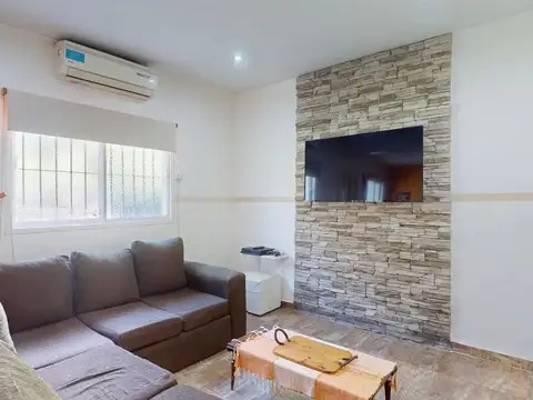 46 e/ 161 y 162 3300