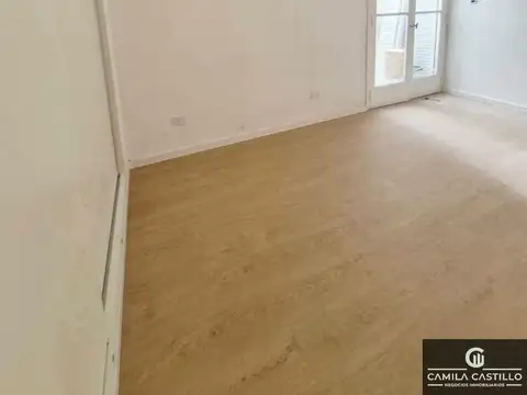 Depto Tipo Casa en Venta en Flores, USD 109.000