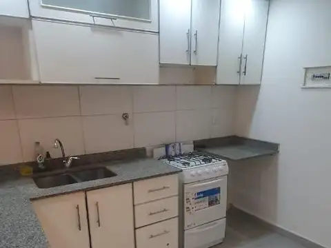 Departamento en Alquiler en Lanus, $ 650.000
