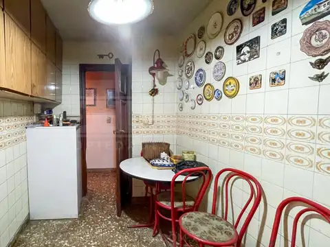 Departamento 4 ambientes con 2 baños