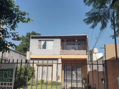 General Juan Jose Valle 700