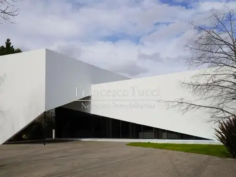 Casa en venta 7 ambientes La Cañada Polo Club