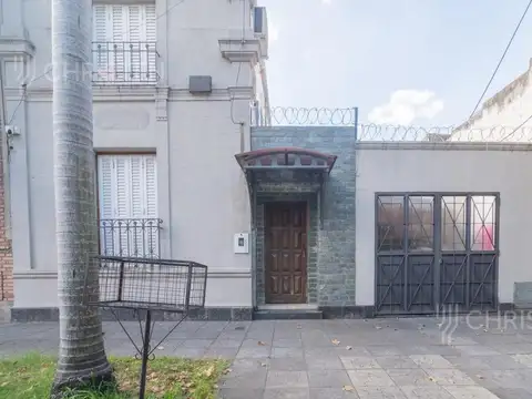CASA EN VENTA EN PLENO CANDIOTI NORTE.