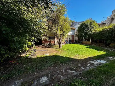 VENTA CASA PALOMAR 3 AMBIENTES A REF