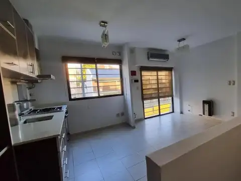 PH en alquiler - 1 Dormitorio 1 Baño - Villa Devoto