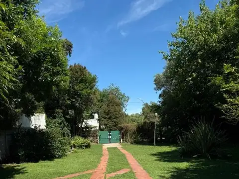 VENTA DE CASA QUINTA EN LA HERMOSURA