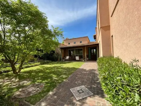 Casa en Alquiler Temporal de 3 dormitorios