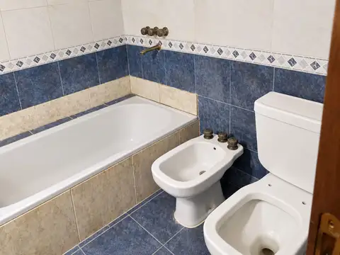 Depto Tipo Casa 3 ambientes con 1 baño
