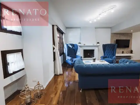 Casa en Venta con 1 cochera