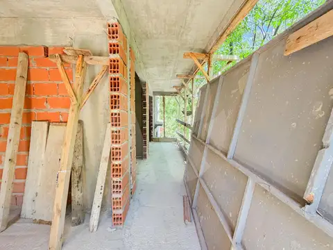 Departamento 4 ambientes con 2 baños