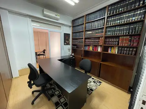 Oficina en Venta en Tribunales, USD 49.300