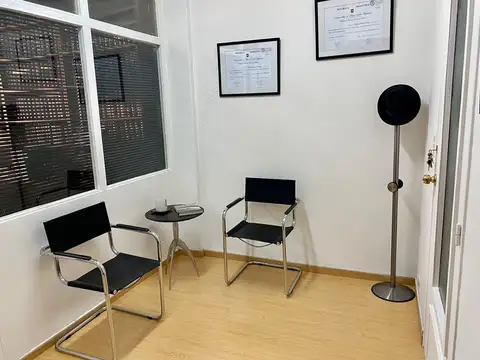 Uruguay al  600  Piso 3