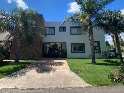 Casa en venta barrio las condes