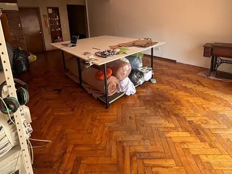 Depto Tipo Casa 5 ambientes con 2 baños