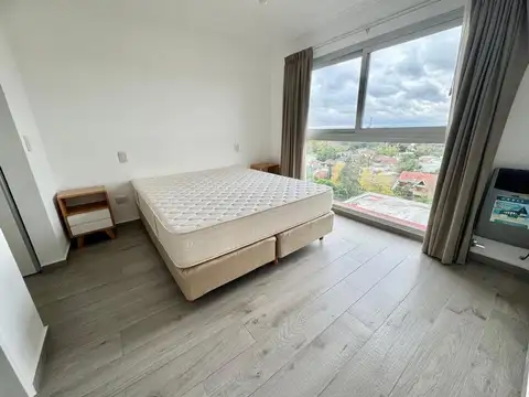 Departamento en Alquiler con 1 cocheras