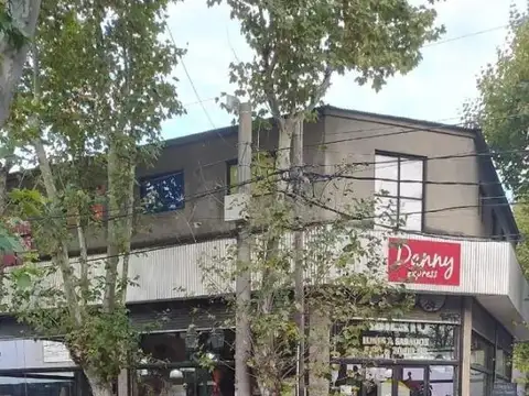 Local en Alquiler en Monte Grande, $ 5.500.000