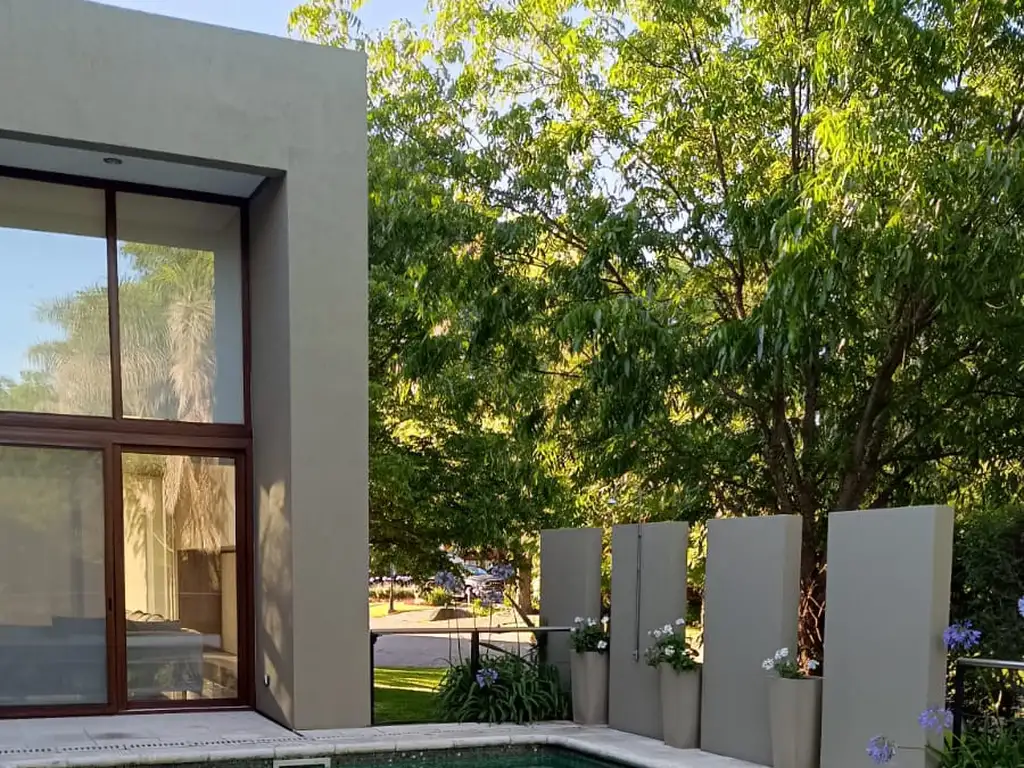 Casa en venta en Abril con fondo al espacio verde  - Foto 41