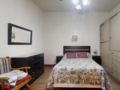 Depto Tipo Casa en Venta con 1 cocheras