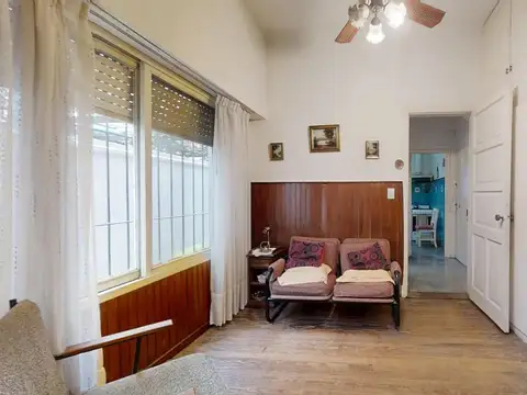Depto Tipo Casa 4 ambientes con 2 baños