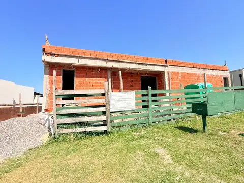 Casa en Venta en Countries y Barrios Cerrados en Pilar, USD 129.800