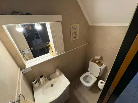 Depto Tipo Casa en Venta con 1 cocheras
