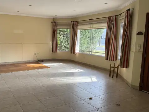 Casa en Venta en La Arboleda  - Escobar, USD 195.000