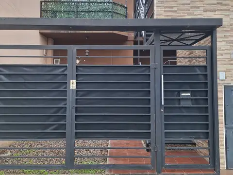 PH en Alquiler en Villa del Parque, CABA