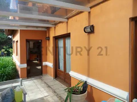 Casa en Venta en Country El Paraíso, USD 290.000
