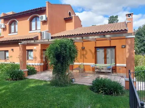 Casa en venta Paraíso Country Club Guernica 4 dormitorios apto banco de categori