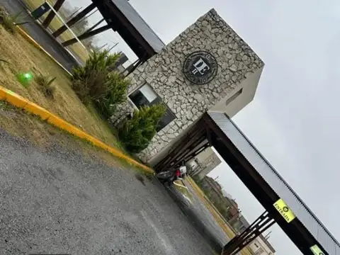 C. Cam. A Navarro Gral. Rodríguez