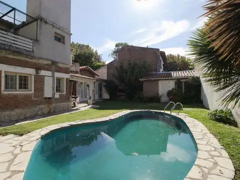 Doctor Mariano Moreno 300