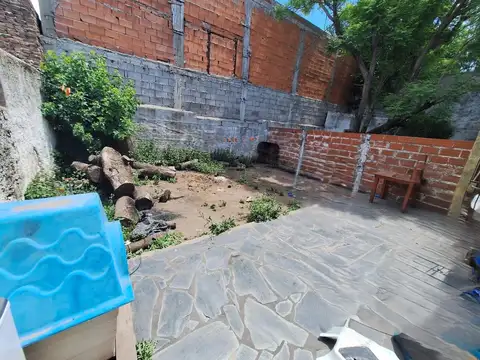 Depto Tipo Casa en Venta 60 años