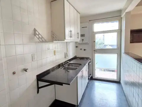 Departamento - Alquiler - Argentina, Capital Federal - Cespedes 2387