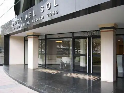 VENTA DE OFICINA / OPORTUNIDAD / SE ACEPTA PERMUTA – DOCK DEL SOL