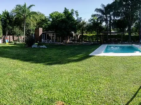 Casa 4 ambientes con 4 baños