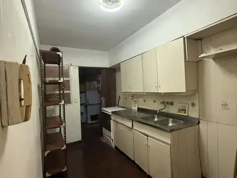 9 de julio al 1200 Piso 2